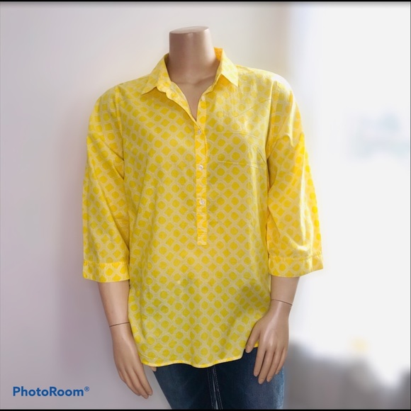 LANDS' END Yellow Buttons Pullover size 24…